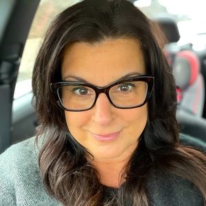 Meet your Posher, Sherry